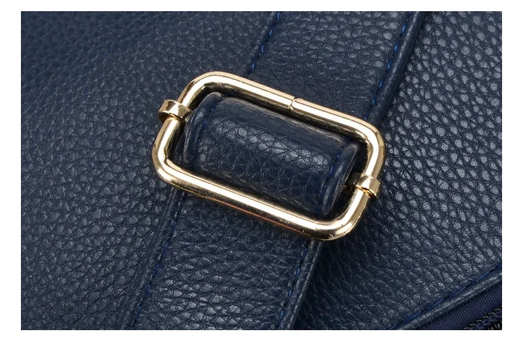 3825418953_1960693055