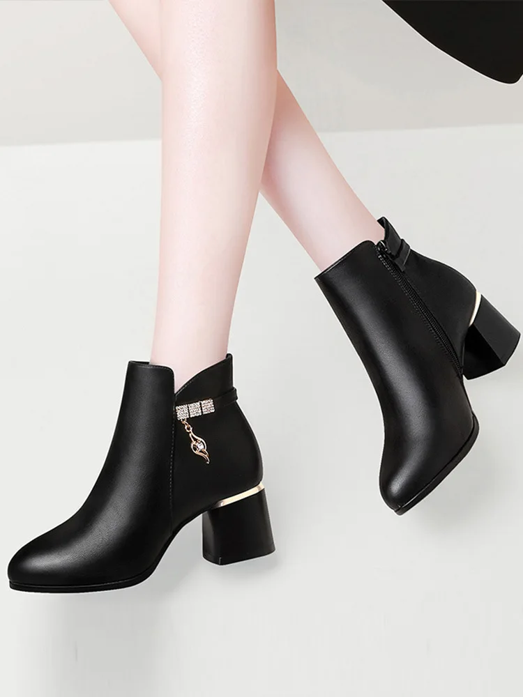 

Chunky High Heel Shoes Elevator Short Boots 2019 New Style Spring And Autumn Single Boots British Style Martin Boots Autumn WOME