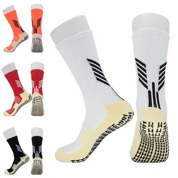 

2019 New Fashion Sports Socks Anti Slip Soccer Socks Men Cottons Basketball /Football Socks Soccer In Tube Socks
