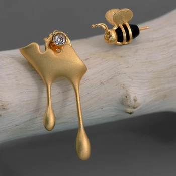 

1 Pair Handmade Fine Jewelry 18K Gold Bee And Honey Drops Asymmetrical Stud Earrings For Women 925 Silver Jewelry Gifts