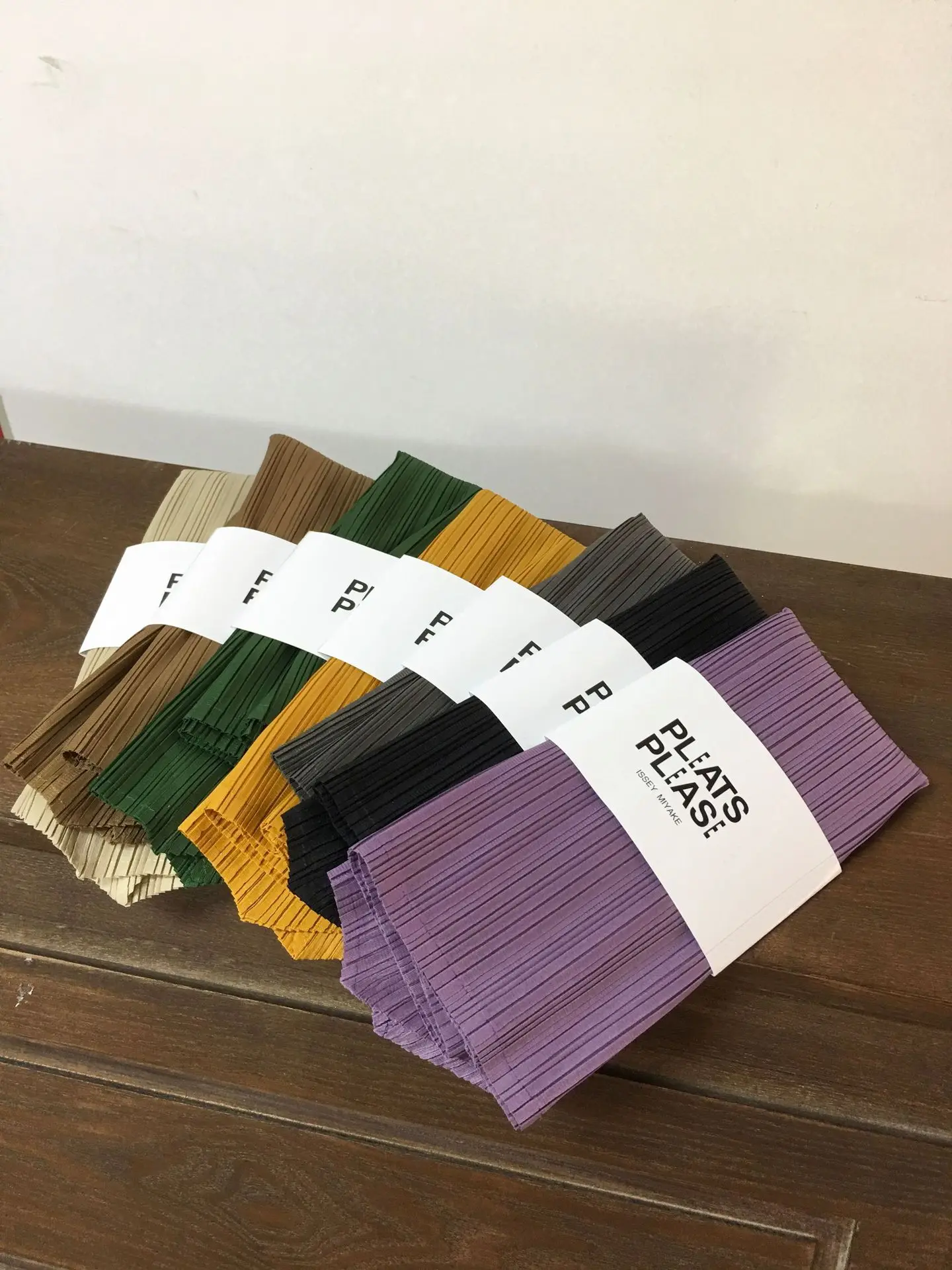 Японский плиссированный топ Miyake, летняя Универсальная футболка с коротким рукавом, плиссированная нижняя часть