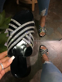

2020 Transparent Slippers Fashion Biling Crystal Slippers Women Platform Summer Sandals Outdoor Rhinestones Flat Ladies Shoes