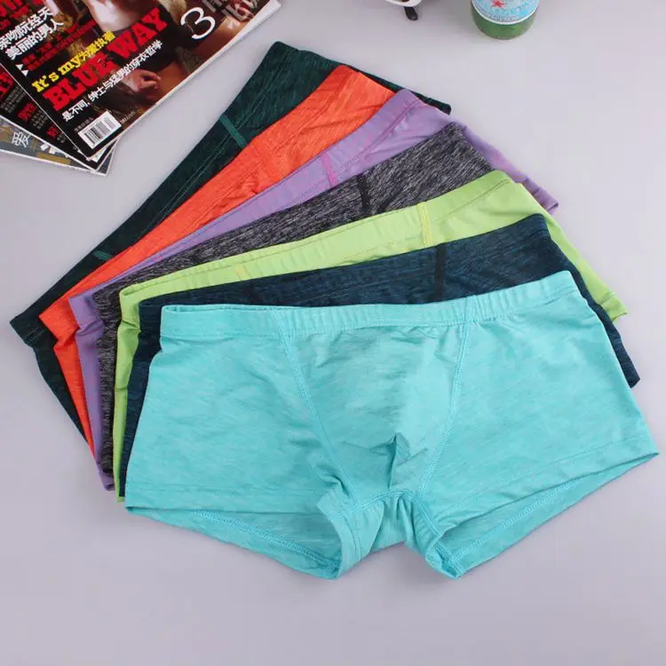 3405462633_692561676