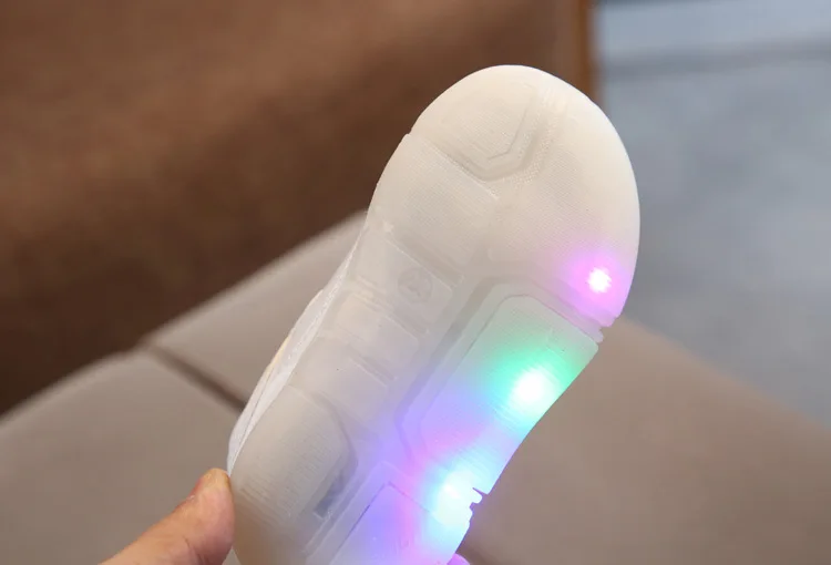 Size 21-30 Children's Shoes Sneakers with Luminous Sole Running Baby Shoes with Lights Children Led Luminous Sneakers for Baby