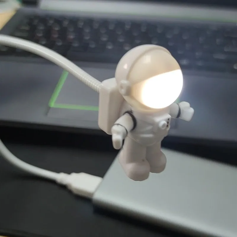 Гибкий светодиодный ночсветильник в виде астронавта с Usb трубкой лампа для