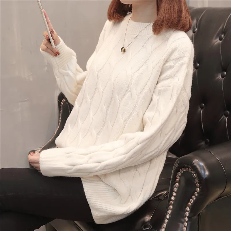 

2020 OHCLOTHING 8907 actual photo new loose big twist insert 60-168-2 floor, west side of row 11, 3 Shelf top