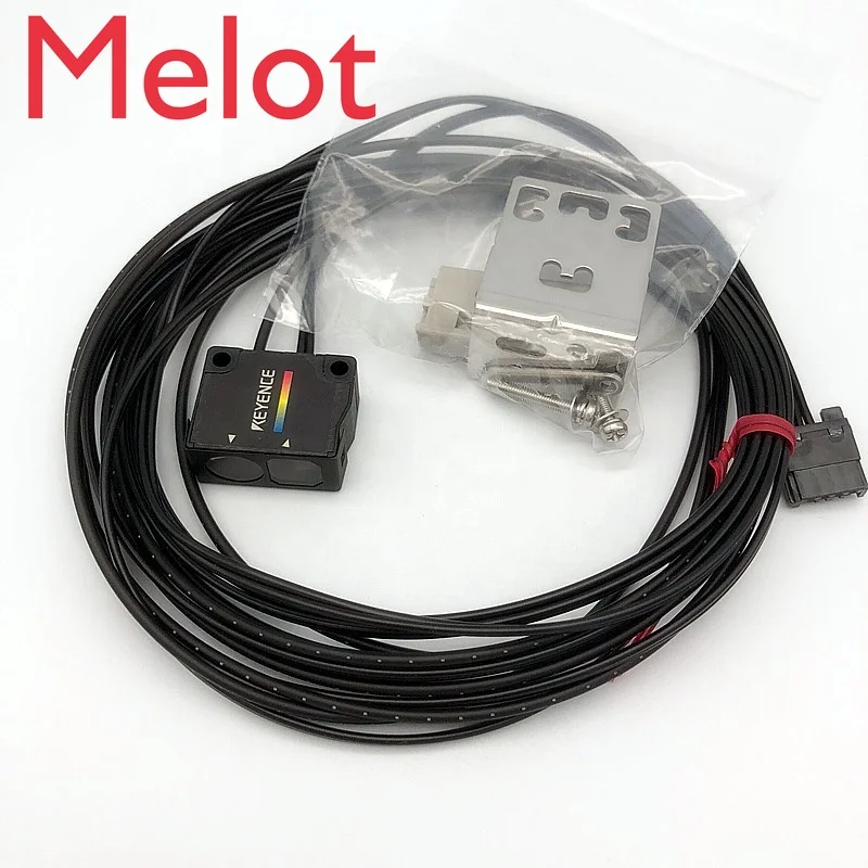 

New original KEYENCE RGB Digital Fiberoptic Sensors KEYENCE CZ-H37S color sensor