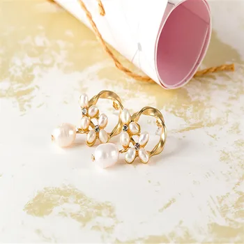 

DE2093 S925 Silver Needle Earrings Natural Freshwater Pearl Earrings