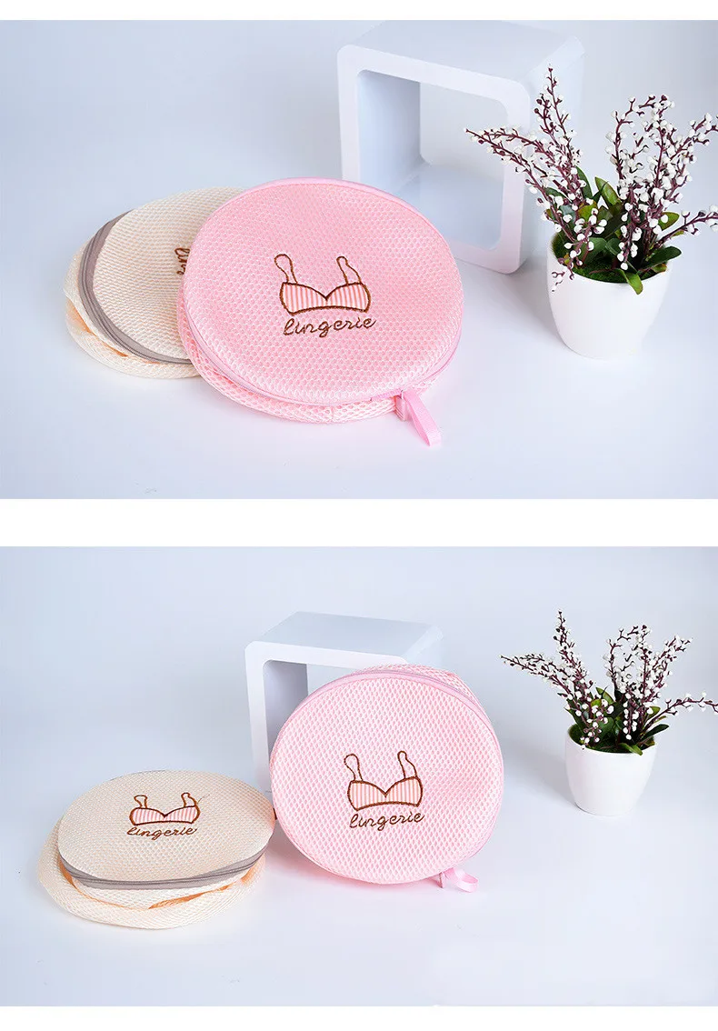 4168085512_793069288