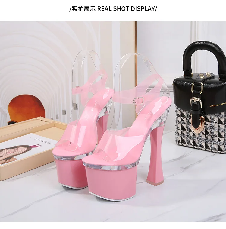 14916751647_2138732029