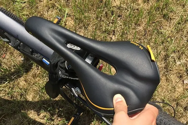 Вело кожаное велосипедное седло selle MTB для горного велосипеда удобное сиденье