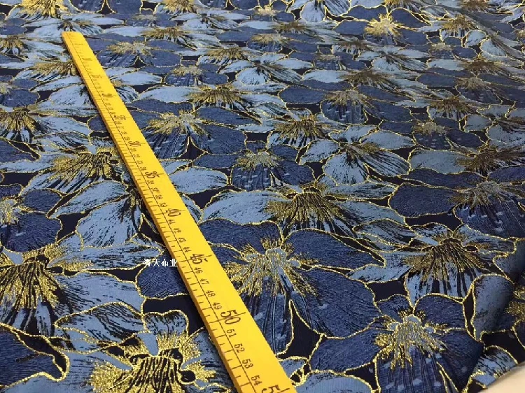 TB2QS_9jgxlpuFjSszbXXcSVpXa_!!1896132373