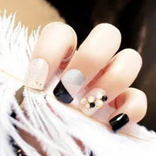 Маникюр готовой Продукт Журнал Стиль японский стиль блесток белка Камень Короткие поддельные ногти патч 24 шт C68