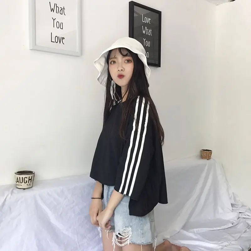 

Newest 2019 Women Slim Round Collar Summer Three Bar Print Loose Seven-point Sleeve Casual Simple Wild T-Shirt #2019.7.26