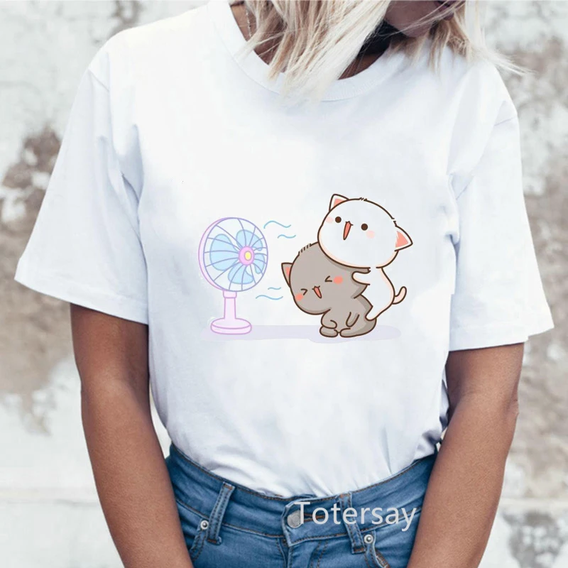 

Fashionable Women Harajuku funny Peach Cat t-shirt Ladies Streetwear Kawaii Pattern O-Neck t shirt Tops Casual Women tshirt