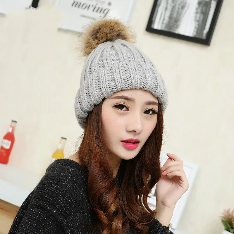 

Korean Style Women's Hats Pure Color Winter Hat Skullies Beanie Large Wool Ball To Keep Warm Outdoor Ladies Knitted Woolen Hats