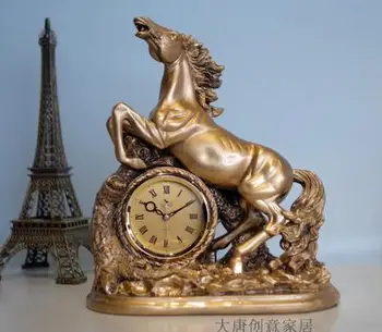 

Ma Zhicheng Pendulum European Retro Home Decoration Office Desktop Clock Living Room Quartz Clock Crafts home statues