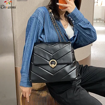 

DORANMI V-striped Shoulder Bags For Women 2020 Luxury Brand Designed Crossbody Messenger Bag Female Shoulder Bags Bolsos BB613