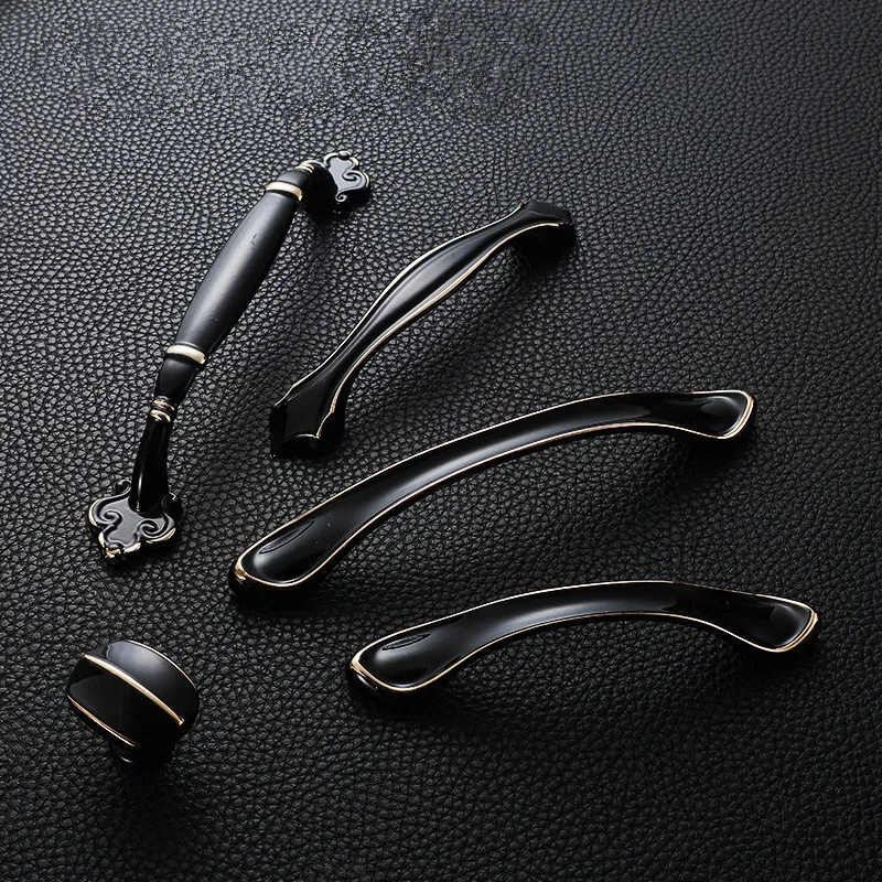 

Modern Simple Handle American Solid Thickening Black Door Handles for Kitchen Cupboards Wardrobe Simple Drawer Knobs Zinc Alloy