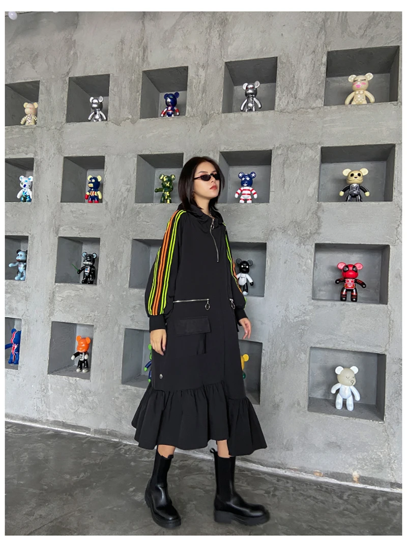 [EAM] Women Black Striped Ruffles Long Big Size Long Dress New Hooded Long Sleeve Loose Fit Fashion Spring Autumn 2020 1DA229