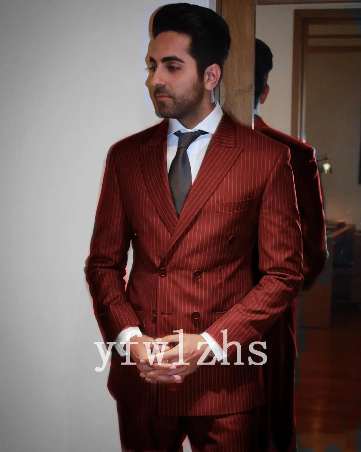 

Новое поступление двубортные Женихи мужские пиковые нагрудные смокинги жениха Мужские костюмы свадьба/выпускной лучший мужской блейзер (пиджак + брюки + галстук) B170