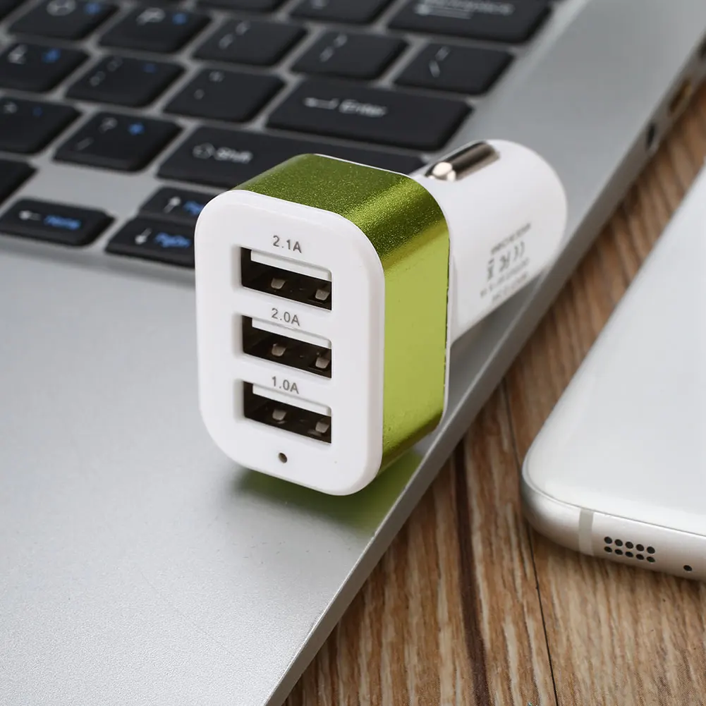 3 USB Автомобильное зарядное устройство большой динамик автомобильное зарядное устройство мобильный телефон универсальное автомобильное зарядное устройство адаптер для розетки - Название цвета: light green  white