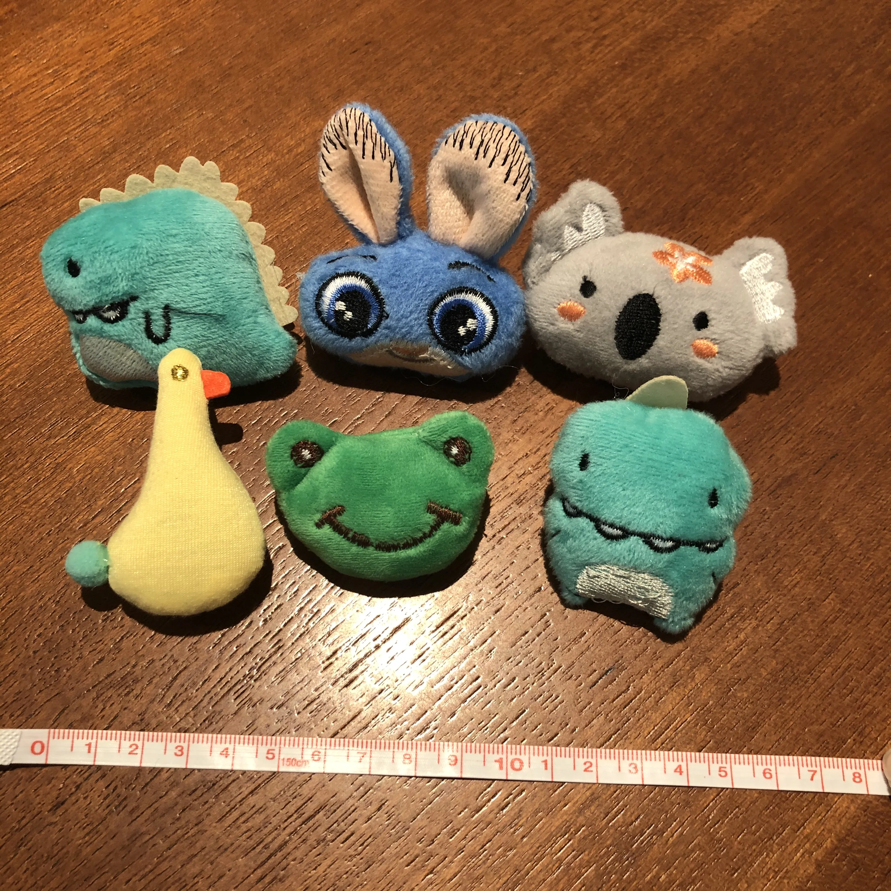 1 шт. новый дизайн брошь кукла в виде мультяшного животного значок с покемоном