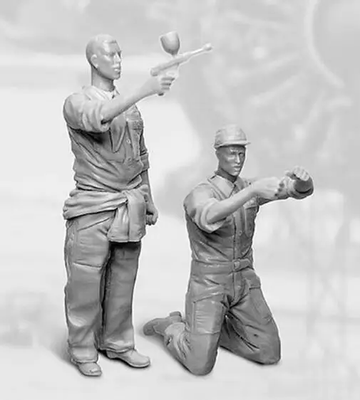 

1/32 Resin Model Building Kit Figure technician