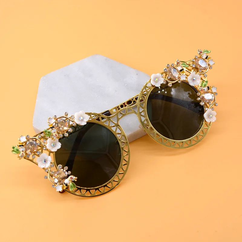big sunglasses for women YANGLIUJIA Baroque Hollow Out Flowers Restoring Ancient Ways Of Glasses Beach Tourism Sunglasses Women Jewelry Accessories black cat eye sunglasses