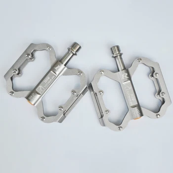 

1 pair Pedals Mountain Road MTB Bike bicycle Titanium Alloy Hollow Platform