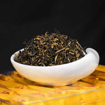 

2020 Chinese Wuyi Black Tea Jin Jun Mei Teas Spring Oolong Tea Golden Eyebrow Red Tea care lose food