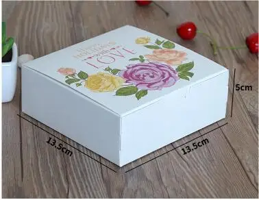 

50pcs 13.5*13.5*5cm Small Paper Box Cake Cheese Container Mooncake Packaging Box Handmade Dessert Food Packing Box For Guest