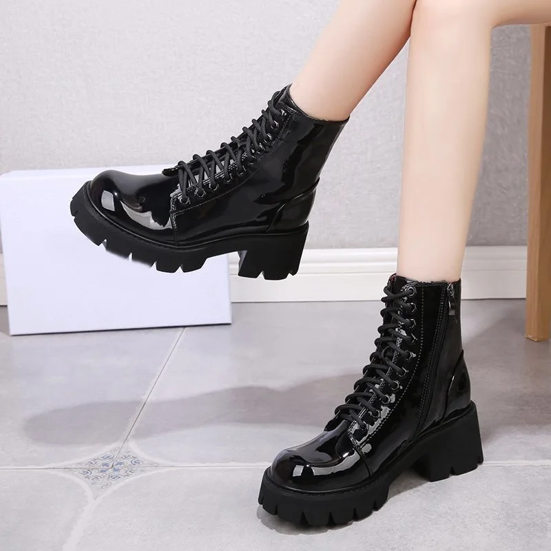 Женские ботильоны из лакированной кожи черные ботинки на шнуровке с круглым