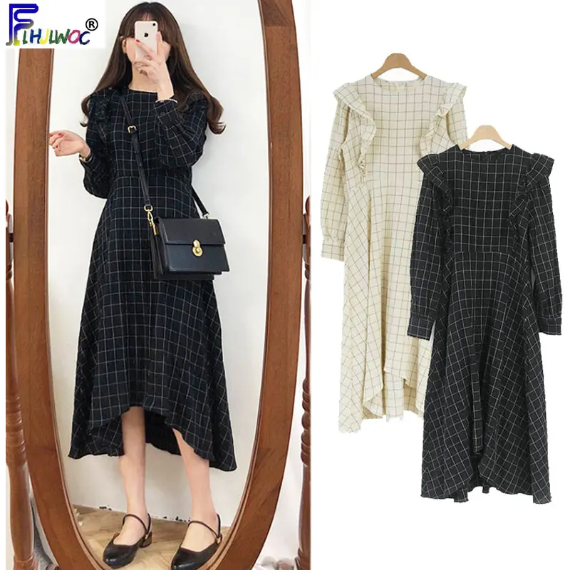 

Autumn Winter Basic Dresses Long Cute Sweet Girls A Line Korea Japan Style Design Black Plaid Ruffled Dress Vintage 9818