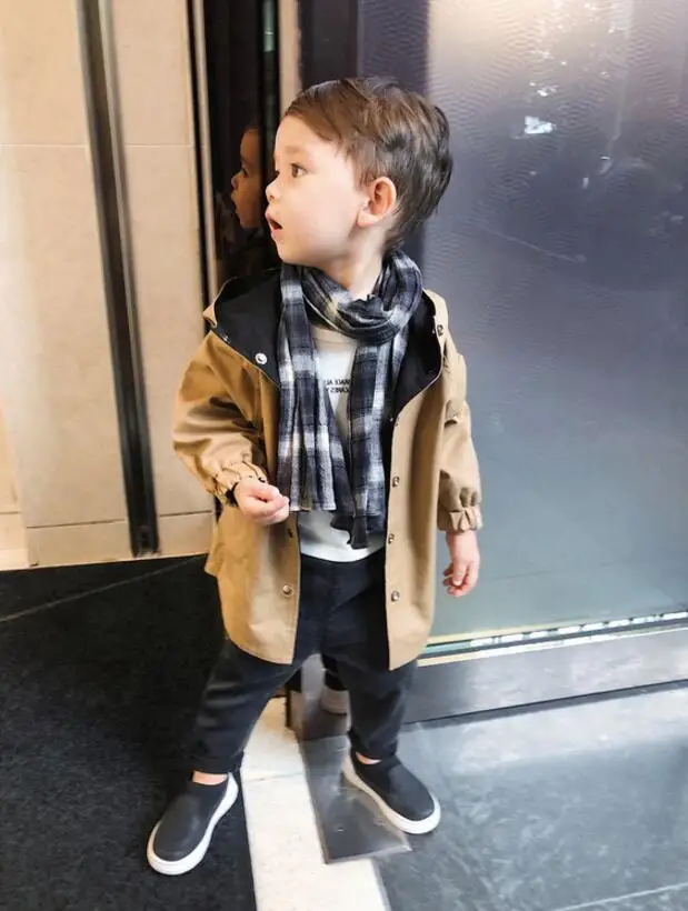 Boys'Dress весенне-осенняя одежда с новым рисунком ветровки с обеих сторон, шапка для отдыха цвета хаки, средняя и длинная с надписями граффити