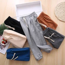 19 Осенняя новая стильная детская одежда; Детские простые свободные гимнастические брюки; повседневные спортивные брюки для мальчиков с вышитыми героями мультфильмов