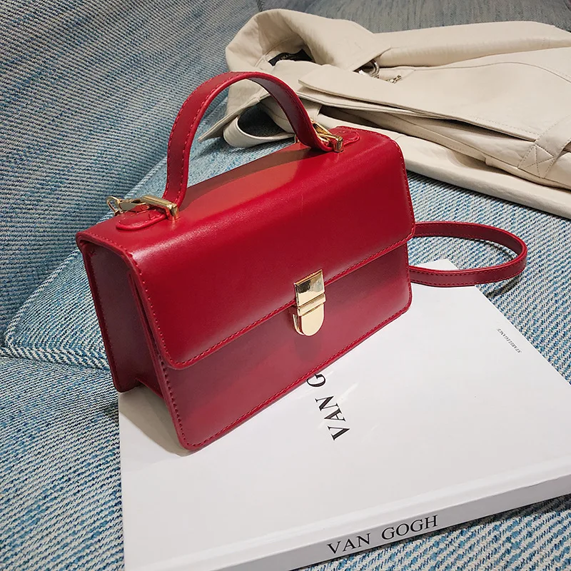 

2019 New Style Stereo Stereotypes Small Box Simple Lock Shoulder WOMEN'S Bag