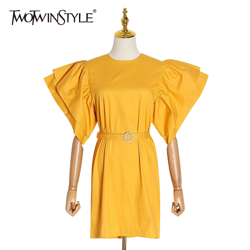 Женское мини платье с рюшами TWOTWINSTYLE Осеннее белое круглым вырезом пышными