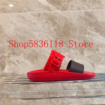 

New 2020 Top Woman Summer Beach Slippers Designer Brand Classic old flower with TPU outsole flat flip-flops Ladys slippers