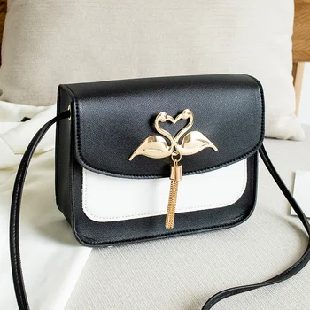 

2020 Summer New Women Fashion Color Block Crossbody Bag Swan Shape Tassel Decoration Shoulder Handbags Messenger Tote Small Tote