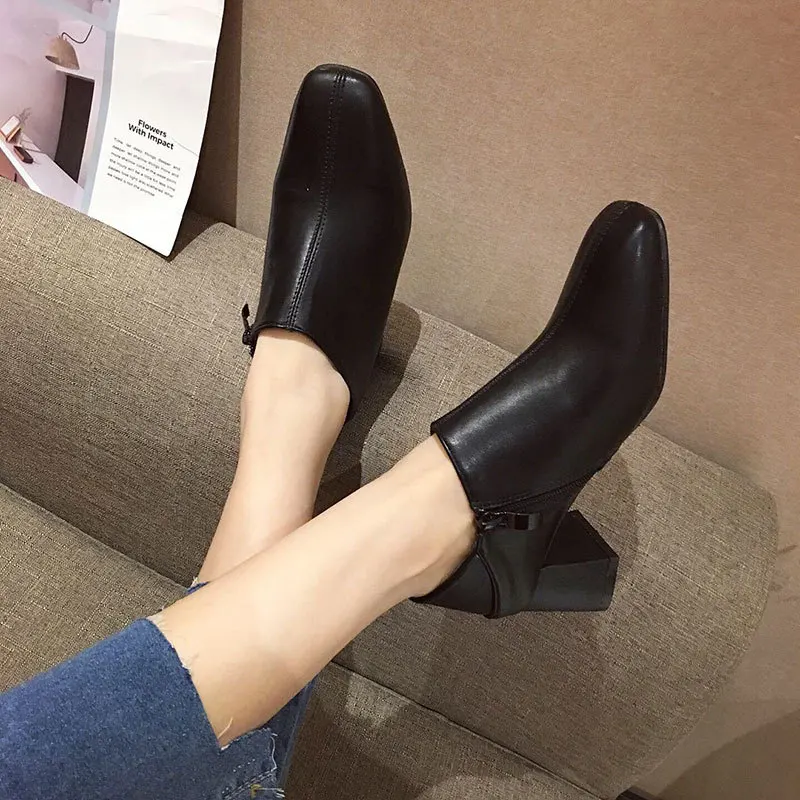 

Small Square Head Boots Women's 2019 Autumn New Style Versatile Low Top Short Boots Women's Chunky Heel Side Zipper Low-Top Doub
