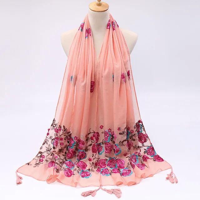 Шарф-Хиджаб Женский с цветочной вышивкой и кисточками 2020 |