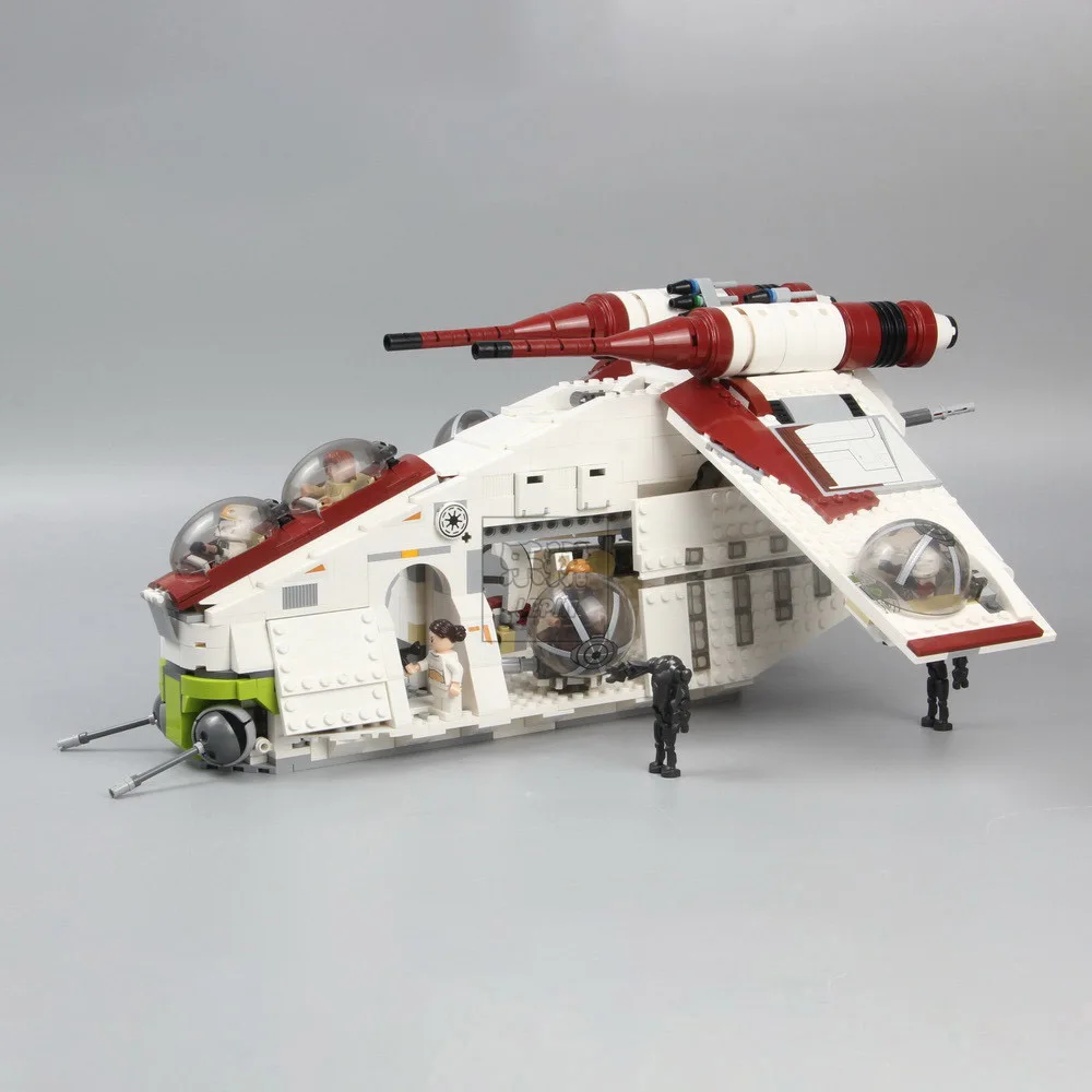 

In Stock 05041 05042 War UCS The Republic Gunship 05035 Death Building Block Set Bricks Toys Lepining Star Wars 75021 10188