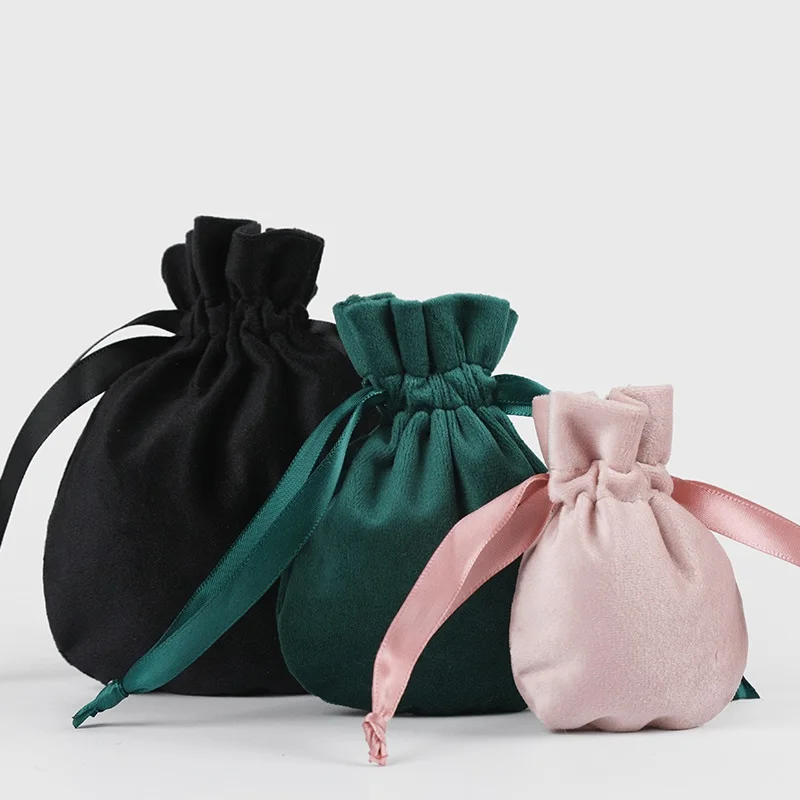 10pcs/lot Good Quality Black/Green/Pink Drawstring Velvet Bag Pouch Wedding Candy Jewelry Makeup Gift Dustproof Packaging Bags