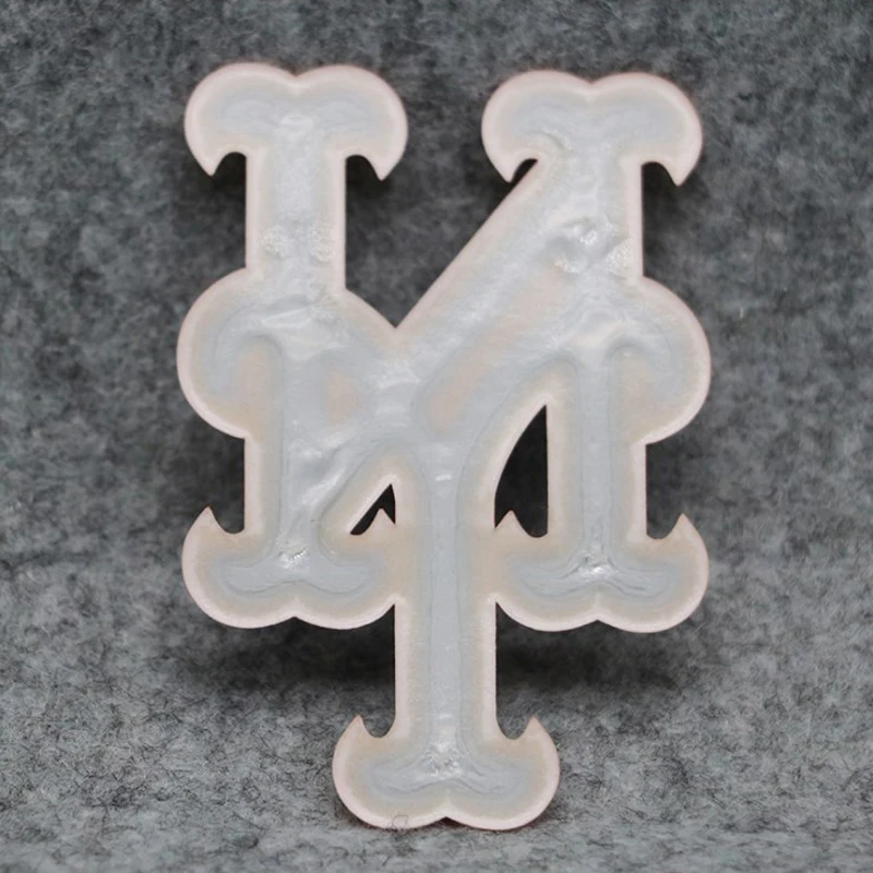 TPU Thermal Transfer Voltage Labels, 3D TPU Silicone Patches, Clothing Luggage Hot Stamping Rubber Seal , Customized