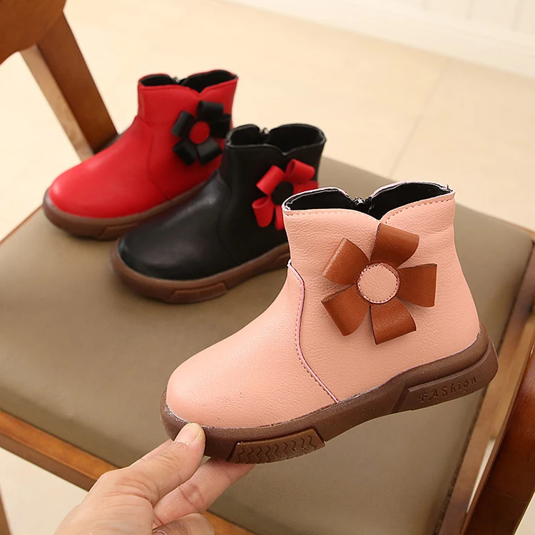 Детские зимние вельветовые ботинки для больших девочек; Кожаные Ботинки Martin с красным цветком для принцесс; хлопковые ботинки; Новинка года