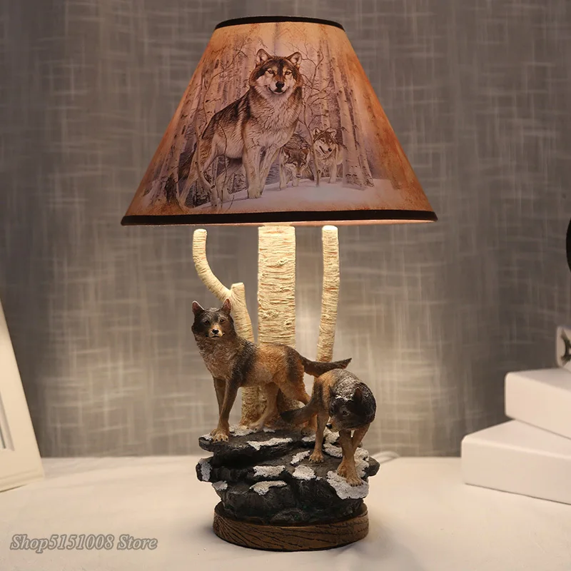 Lampe de Table en forme de loup en résine au design moderne