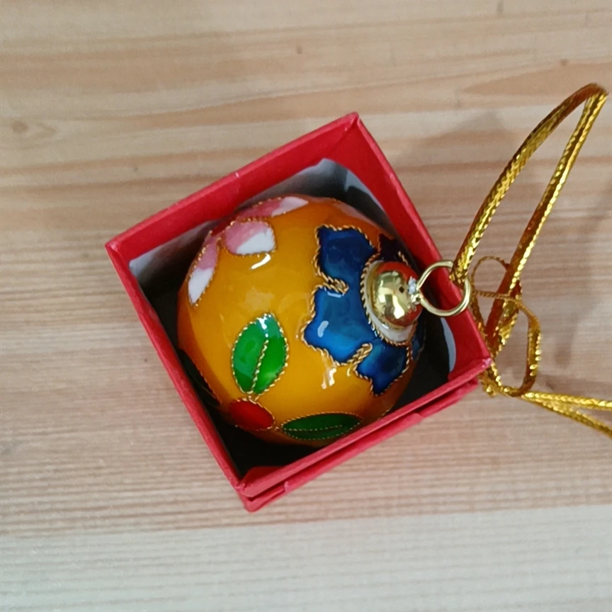 

Handmade Cloisonne Enamel Filigree Ball Decoration Ornaments Christmas Tree Hanging Decor Bag Key Charms Chinese Gift Items