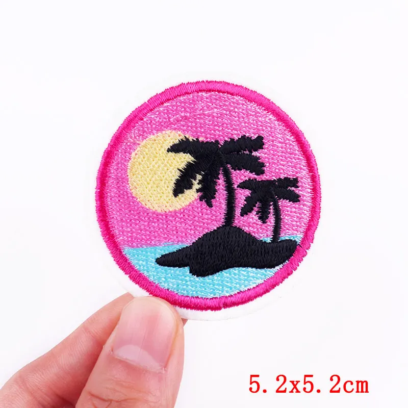 Cartoon Corgi Embroidery Patch Animal Unicorn Cat Patches For Clothing Thermoadhesive Patches Letter Love Patches On Clothes 