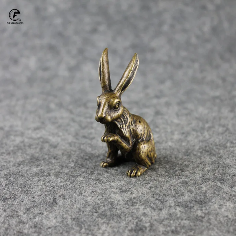 Antique Copper Zodiac Cute Rabbit Statue Ornaments tea pet ornaments Vintage Solid Brass Animal Mini Figurine Tea Pet Desk Decoration